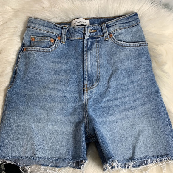 zara boyfriend shorts